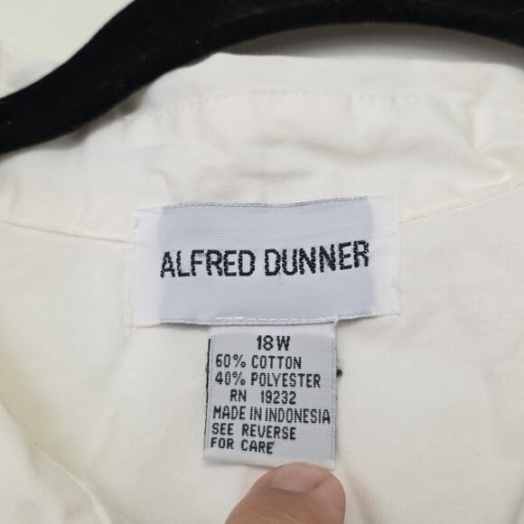 Vintage Embroidered Cottage Prairie White Button Up Top Womens 18W Boho Grandma - Picture 9 of 9